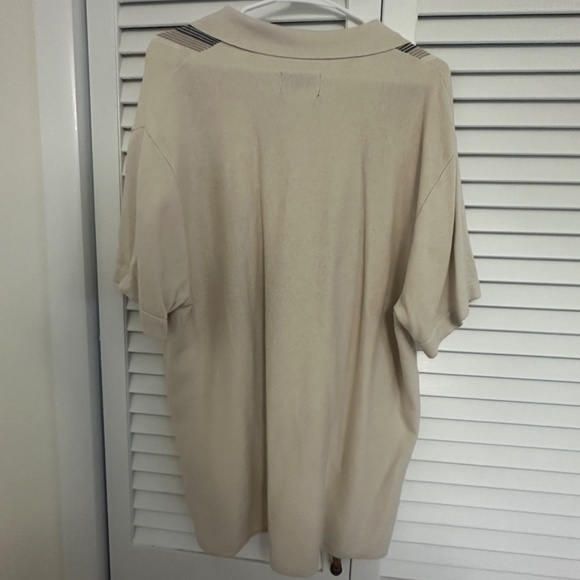 button down - Picture 2 of 2